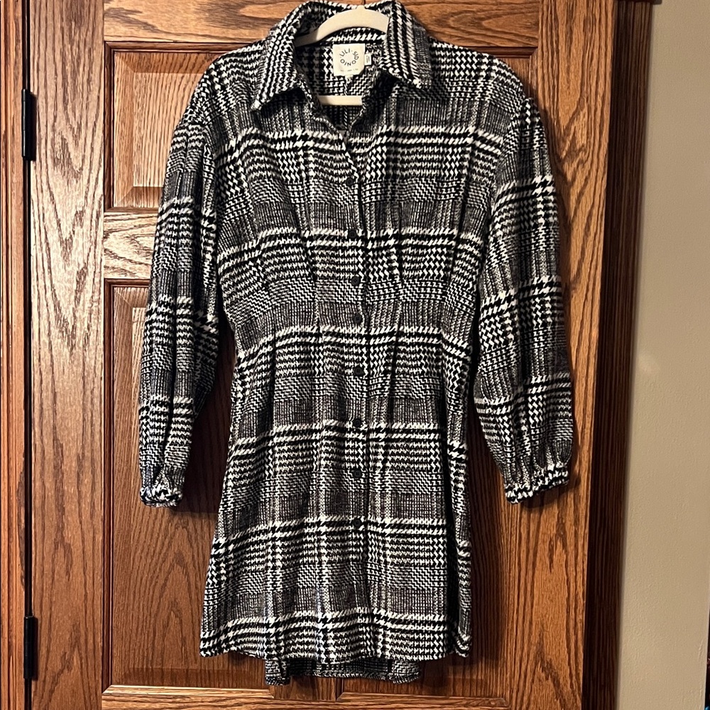 Black and White Check Button Down Long Sleeve Dress